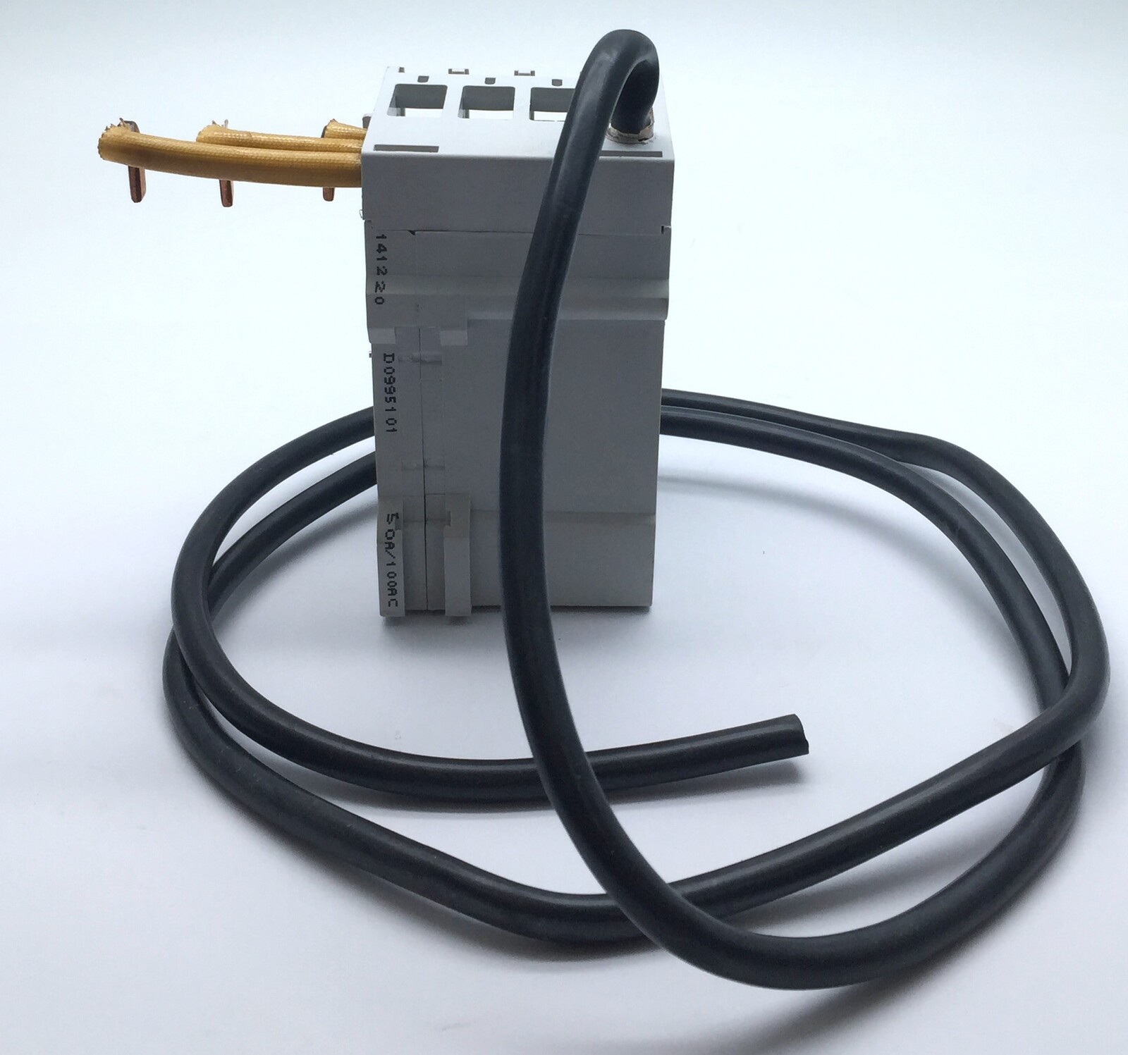 NHP 677244 DIN-SAFE Clip On 3P+N 63A 100mA AC 11974 M Module DSRCM32303PN