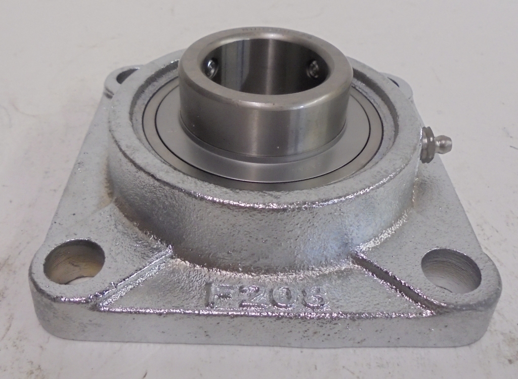 AMI 4-BOLT FLANGE BEARING, MUCF208-24NP, 1-1/2″ BORE, 5-1/8″ LENGTH