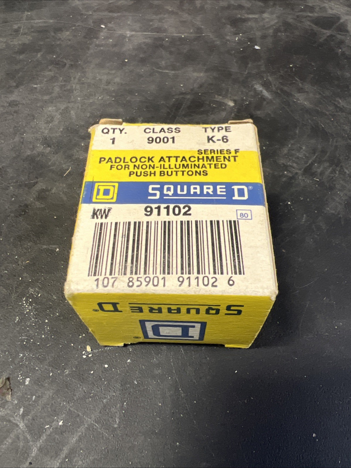 Square D 9001-K6 Lockout Push Button Cover 91102 Padlock Attachment