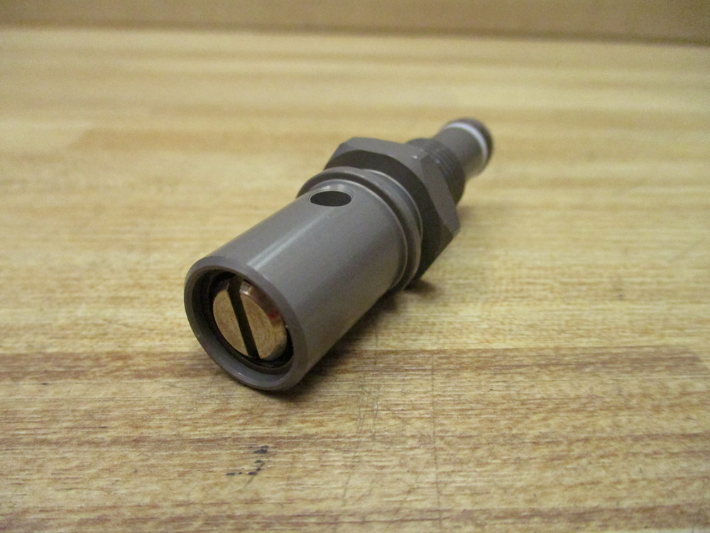 Zentz Industrial A76F24 Drain Valve Assembly