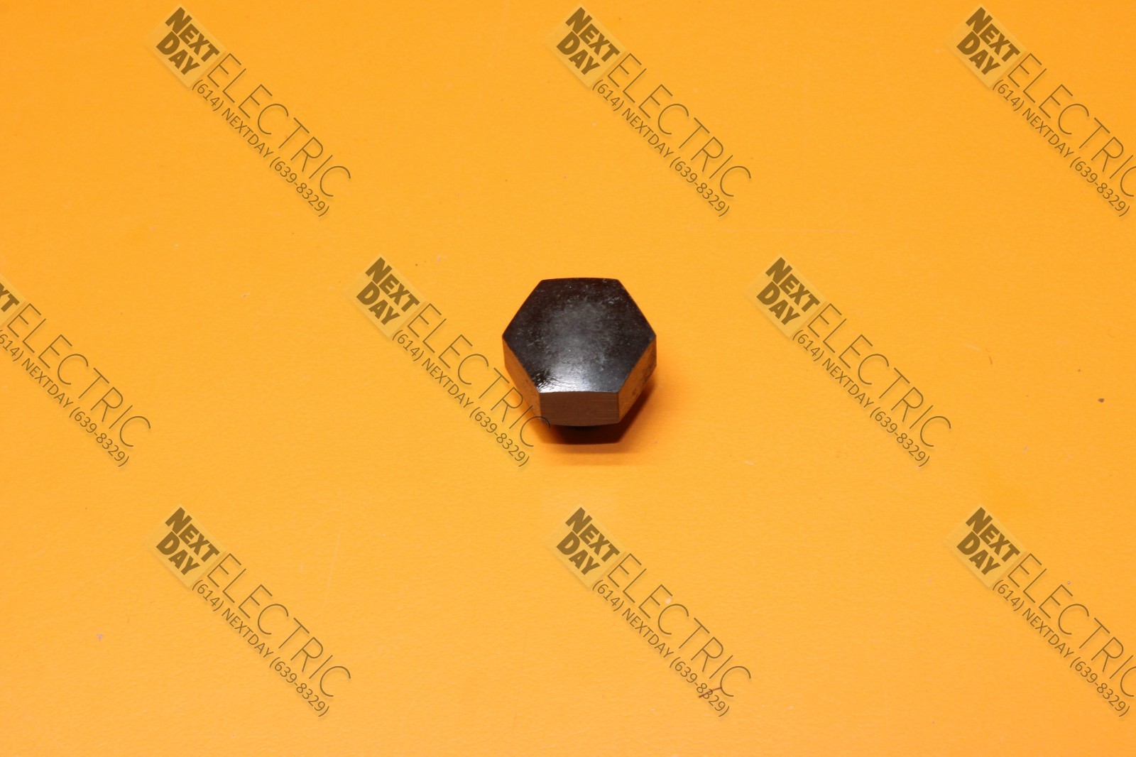 Kipp, K0298.2101, D=M8 L1=10 M8 X 10mm Positioning Foot Feet
