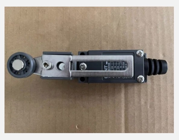 1pcs Limit switch Travel switch YBLX-ME/8108