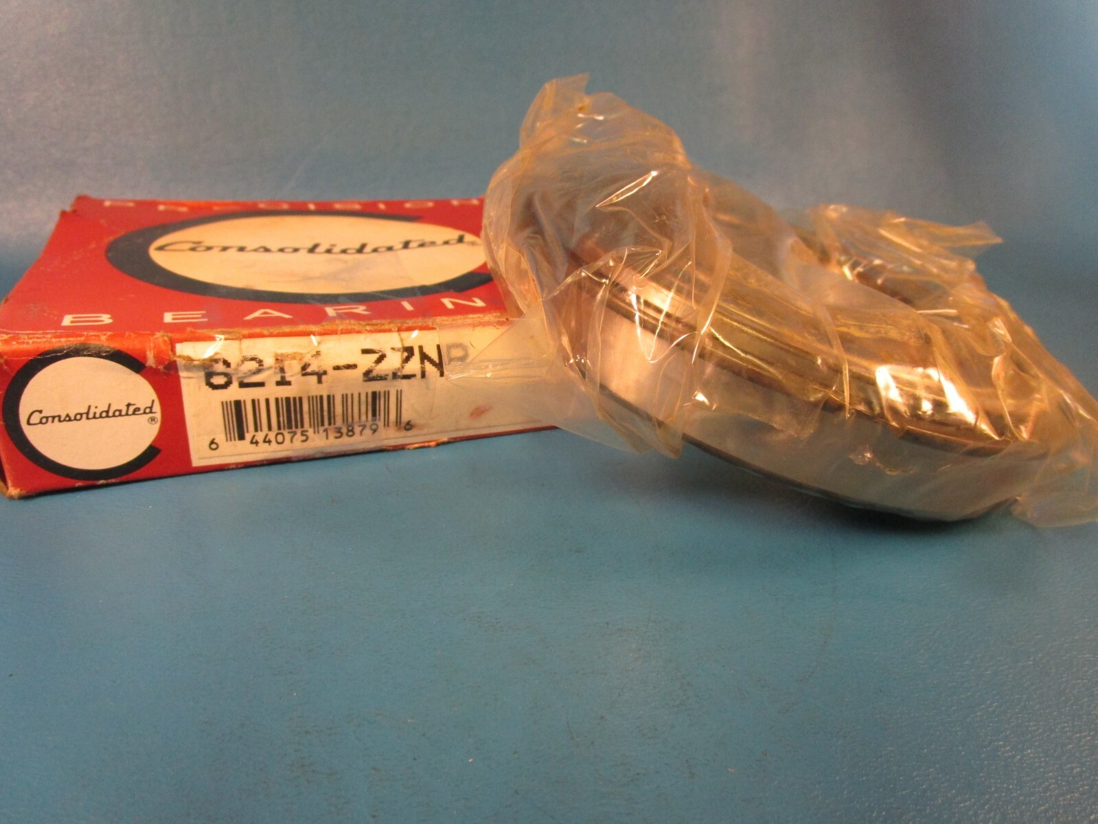 Consolidated/ORS 6214ZZNR Deep Groove Ball Bearing, Shielded, Snap Ring (=NSK)