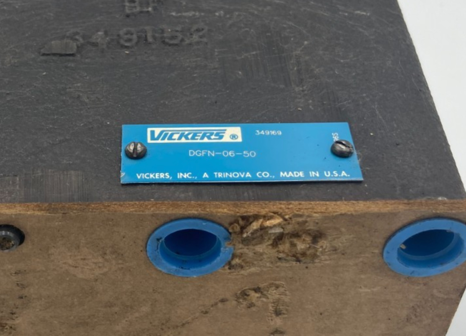 Vickers – Flow Control Valve – 349169, DGFN-06-50, Genuine – New