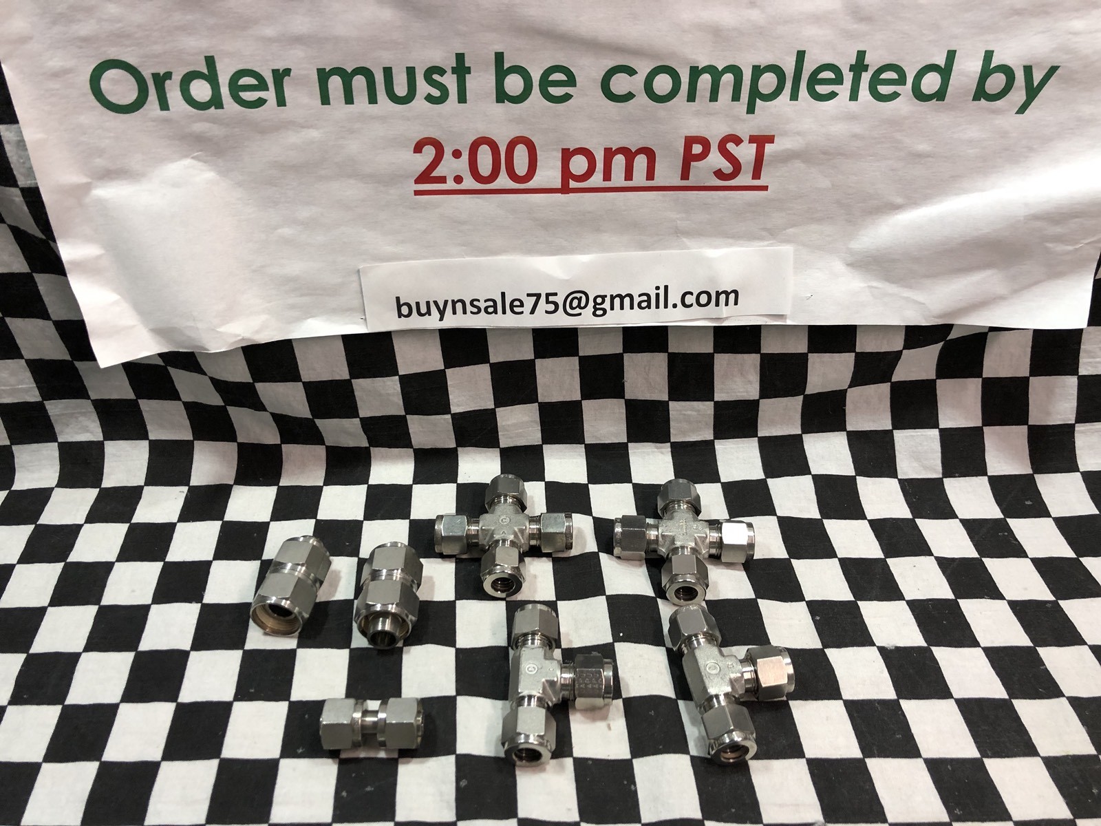 Lot Of 7 SWAGELOK TEE CROSS UNION PORT 3/8″,1/2″, SS-600-4, SS-600-3,