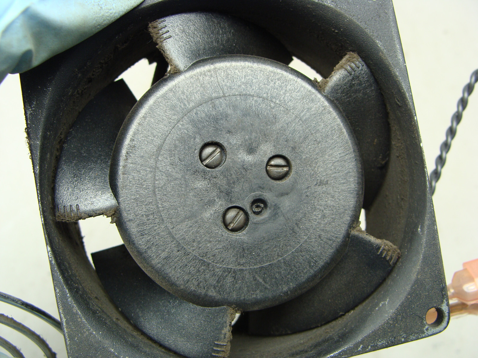 HOWARD INDUSTRIES AXIAL MUFFIN FAN MODEL 3-5-1321 115V .11/.10A 9/7W