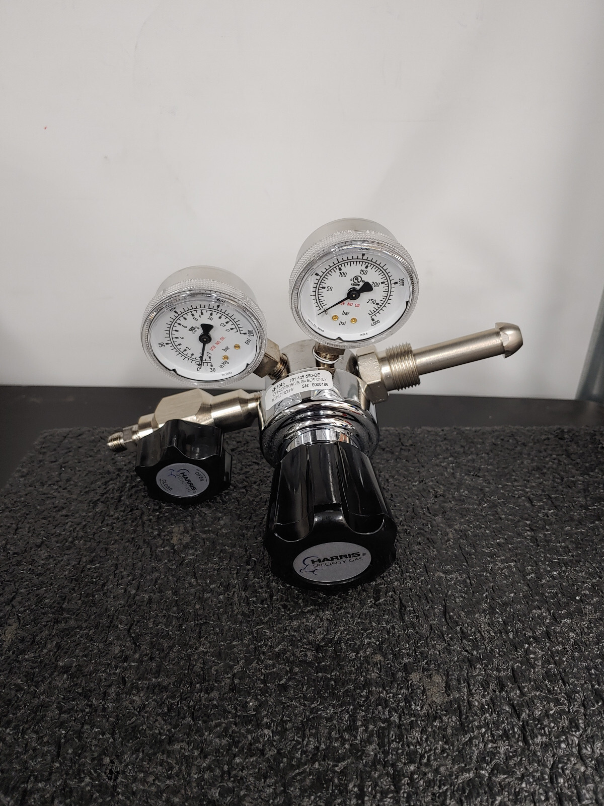 HARRIS KH1145 High Purity Single Stage Gas Regulator