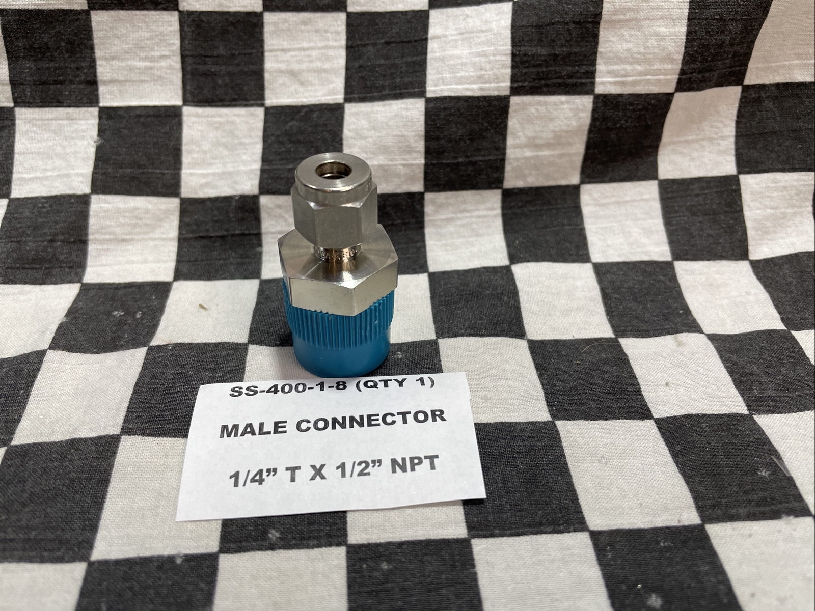 SWAGELOK MALE CONNECTOR, SS-400-1-8 & SS-200-1-8, LOT OF 4, SHIPSAMEDAY