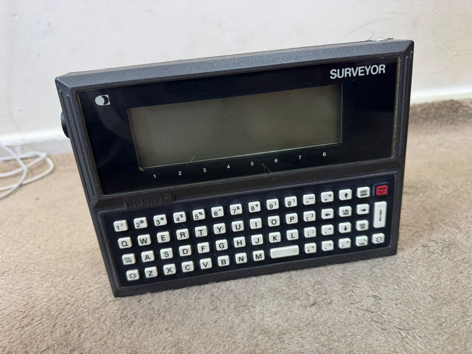 HUSKY HUNTER Portable Computer 352KEL