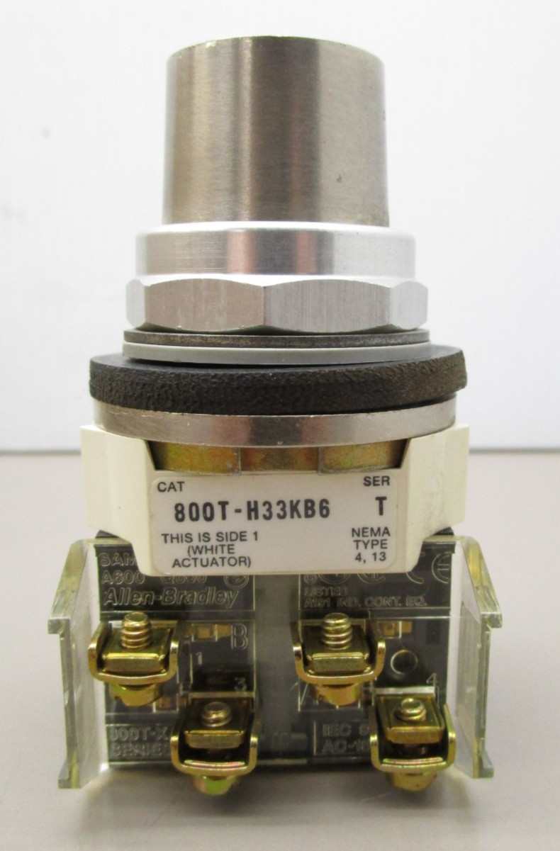 Allen Bradley 800T-H33KB6 Key Selector Switch 2-Position Maintained NO KEY