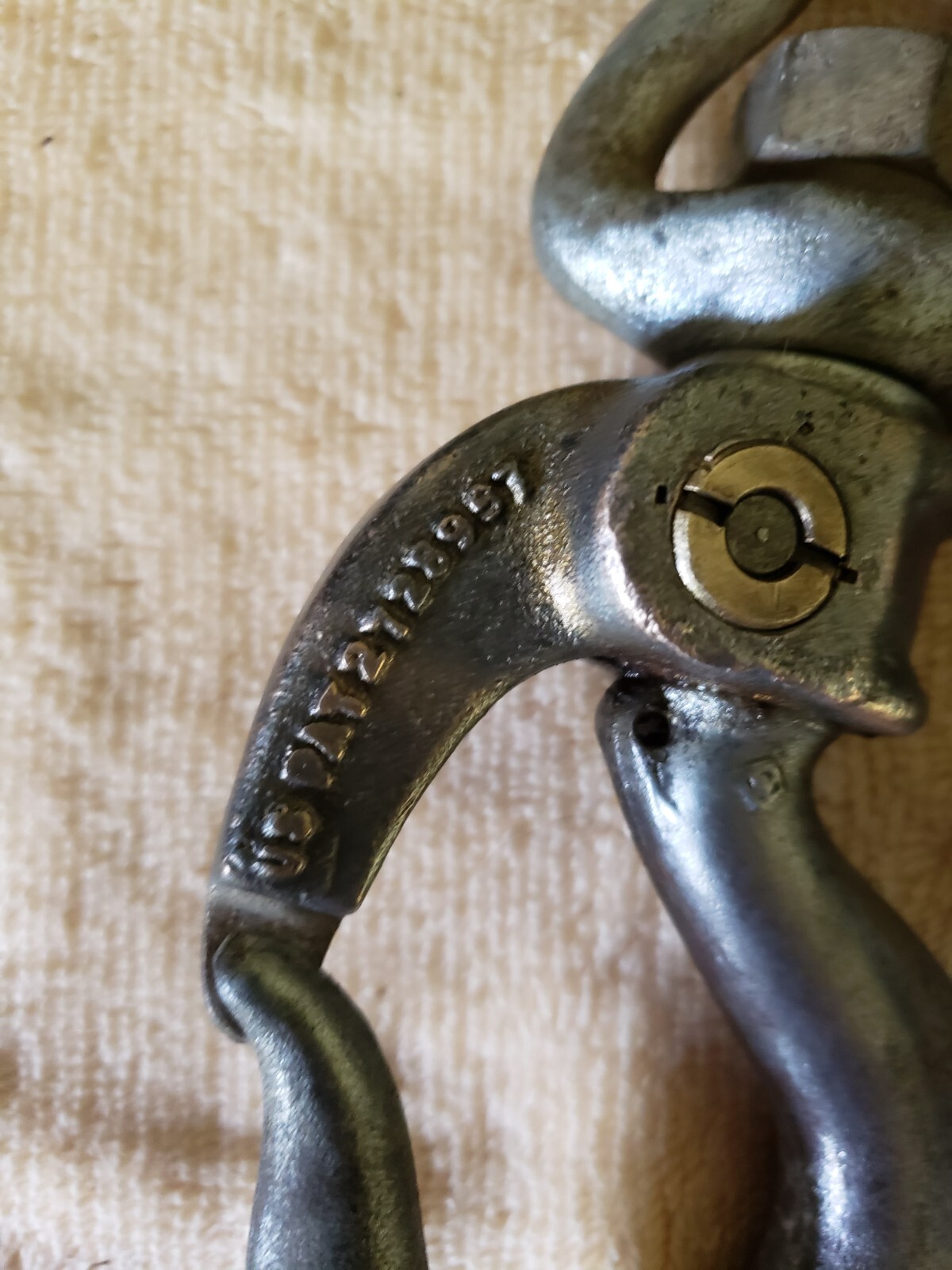 VULCAN HH-3/ BULLARD 1.4 TON HOOK #3 USED CROSBY
