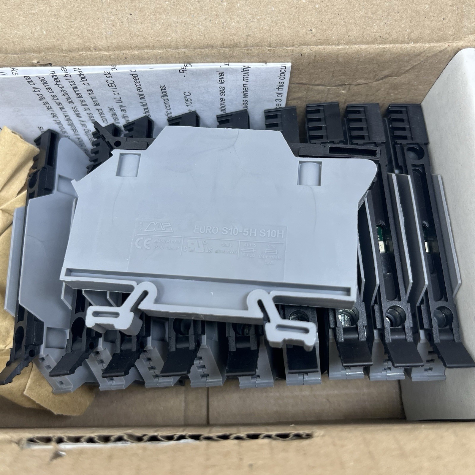 AUTOMATION DIRECT DN-F6L110 600V 30A (PKG OF 10) DINnectors