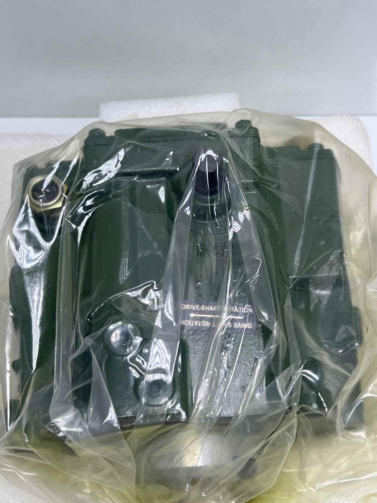 Woodward F8516-039 TG-13 Governor Control Systems 4000 RPM CW