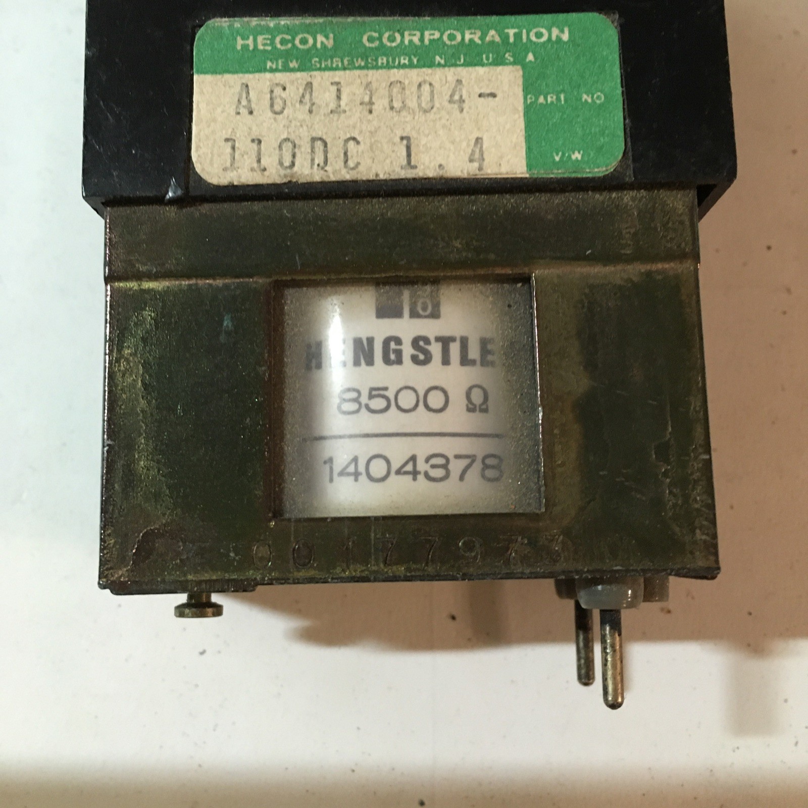 VTG Hecon A6414004-110DC.1.4 4 digit Resetable Counter 8500ohm coil UEC