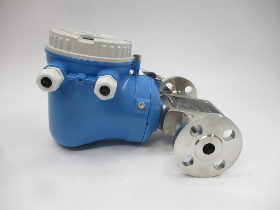 ENDRESS+HAUSER 5HBB15-2316/101 85-264VAC 1/2″ NSMP