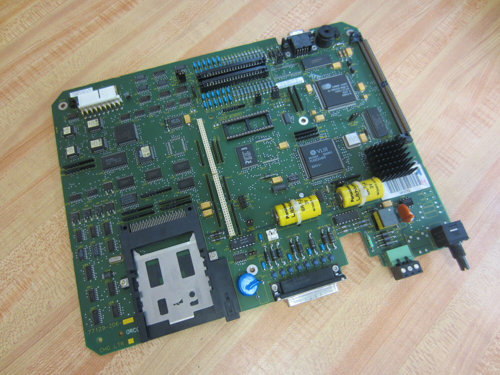 Allen Bradley 77129-206-51 PanelView Control Bd 77129-207-51 77129-207-54 Rev.E