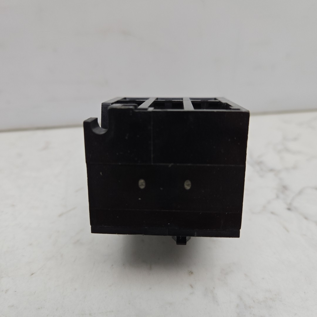 Telemecanique LR1-D09 314 Overload Relay 7-10A 690V 3-Pole LRD09314