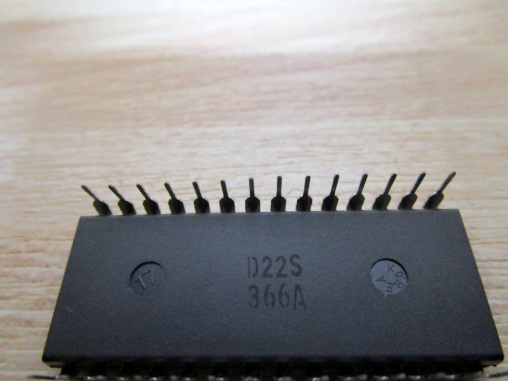 UMC UM62256A-10L Semiconductor UM62256A10L
