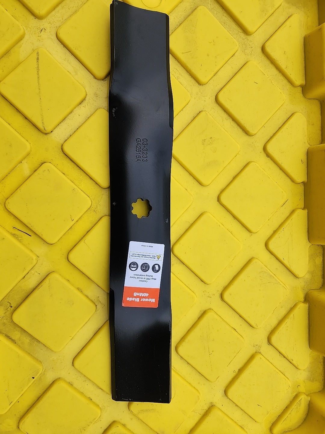40MNB 03-3233 GA2515A 17″ MOWER BLADES
