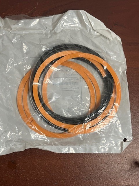 EATON SKN5-512-10 HYDRO-LINE PISTON SEAL KIT NEW