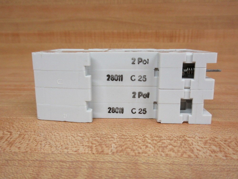 Siemens 5SX22 C25 Circuit Breaker 2-Pole 5SX22C25
