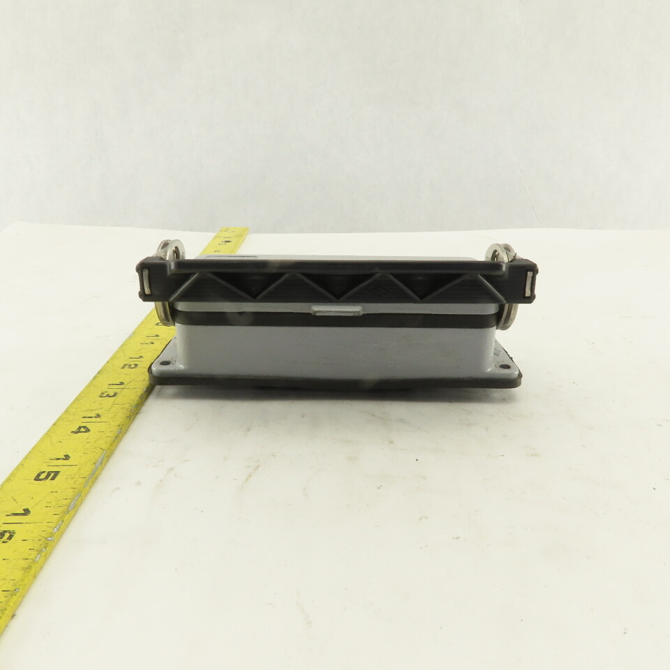 ILME CHI-24LS C-Type Bulkhead Mount Hosing Single Lever Lid W/115V Outlet Lot/15