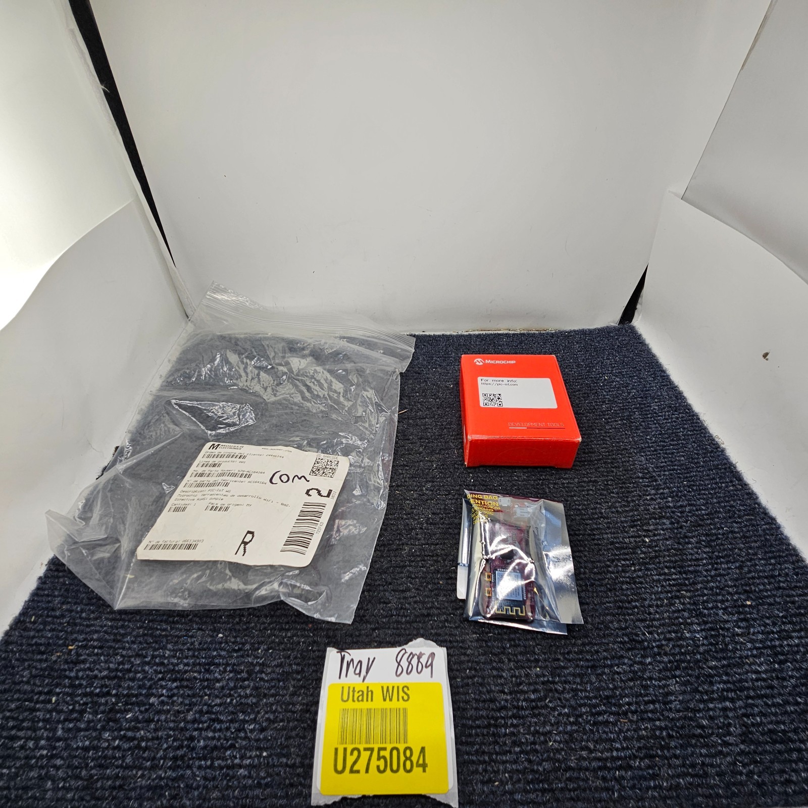 Microchip AC164164 PIC-IoT WG Development Tools