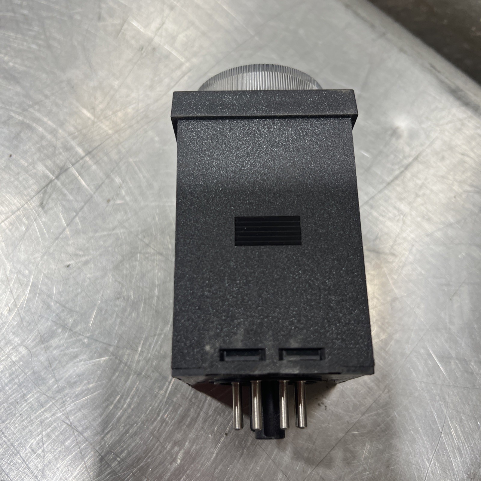 ATC DIVERSIFIED ELECTRONICS 405C-100-F-2-X 1/16 DIN Timer 1 or 10 sec/min/hr
