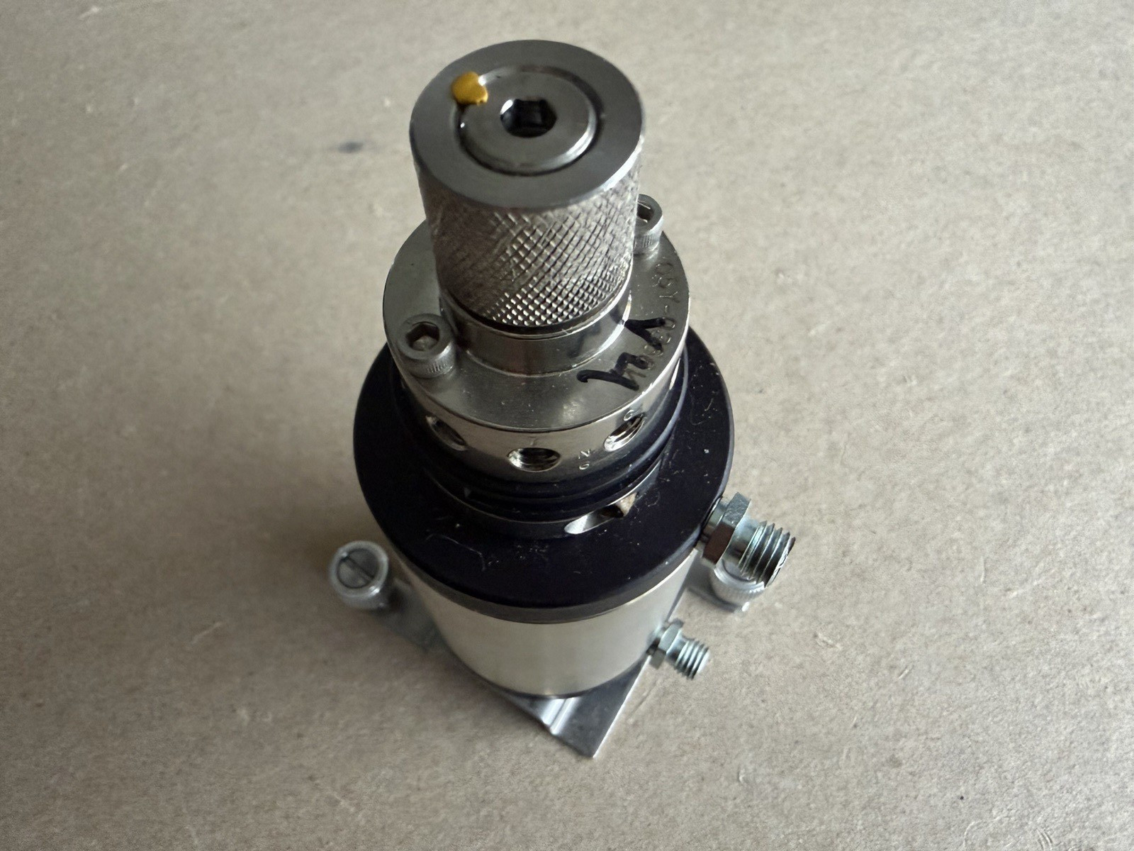 VICI/Valco Instruments AT36 10 Port Actuator