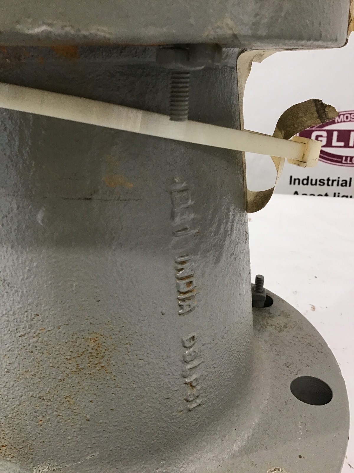 Unbranded Industrial Flanged Pipe Reducer 12″ x 8″ Steel ANSI Flange