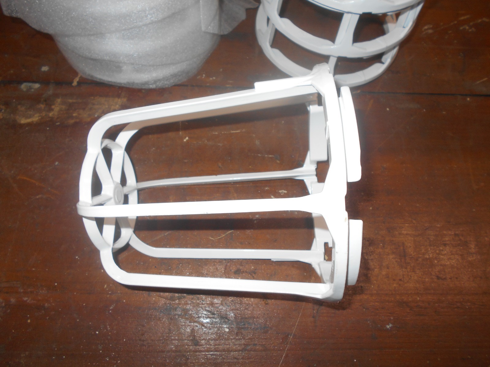 GE LIGHTING GLOBE GUARD H2000-NG ALUMINUM FILTER GAURD LUMINAIRE New Old Stock
