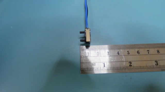 Omron Electronic Components D2HWBR213MR Qty of 10 per Lot SWITCH Ultra Subminia