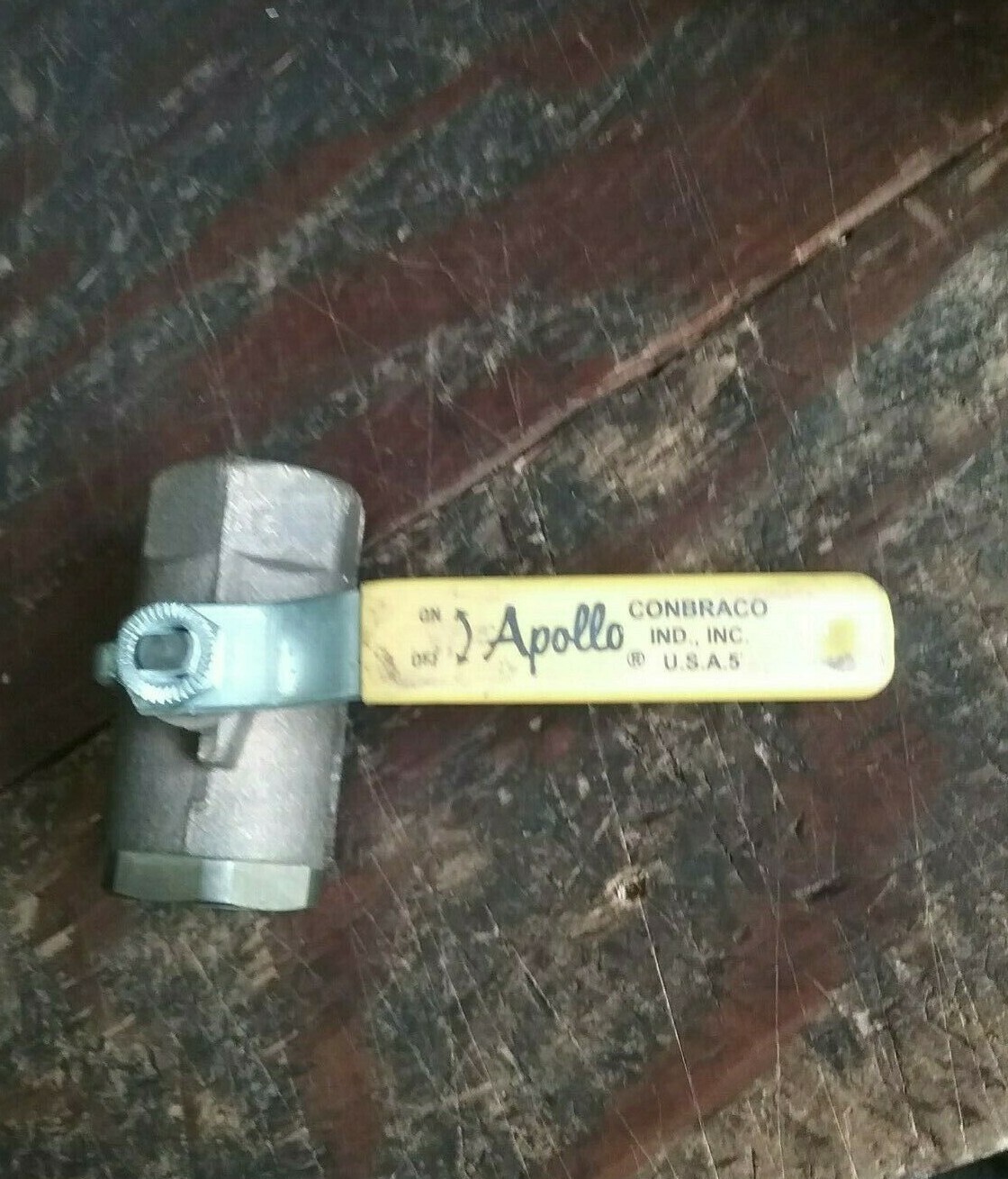 Apollo 600 WOG Valve