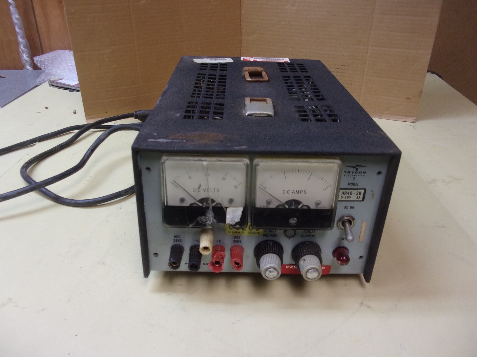 Trygon HR40-3B Power Supply , 0-40V , 3A