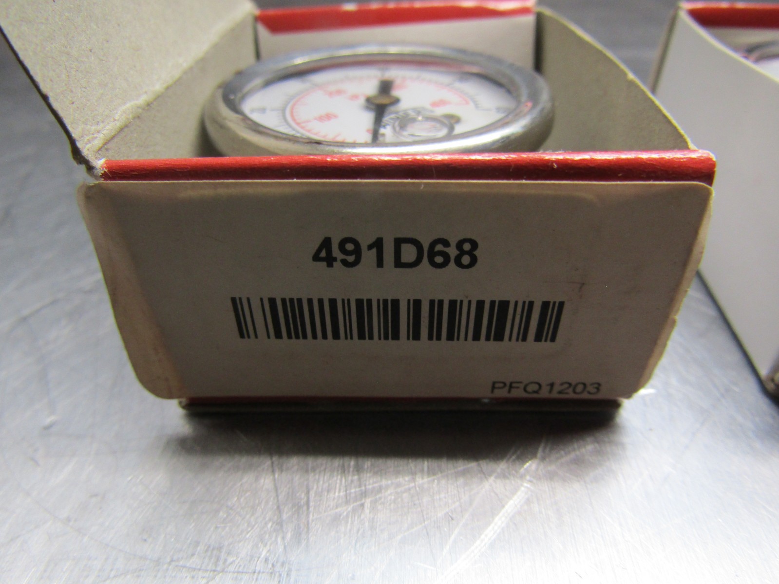 Winters 491D68 Gauge 0-60psi Model PFQ1203 Lot of 2!