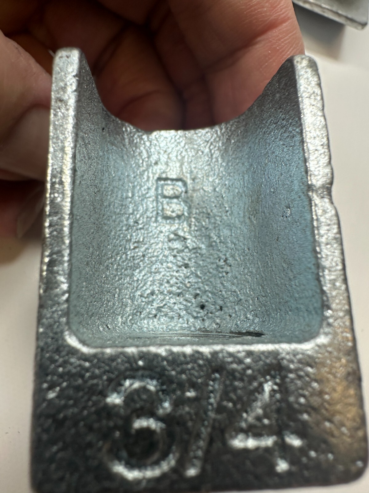 3/4″ CHN E62 3/4-10 Beam Clamps Electro Galvanized 7/8″ Opening (Lot of 12) NEW