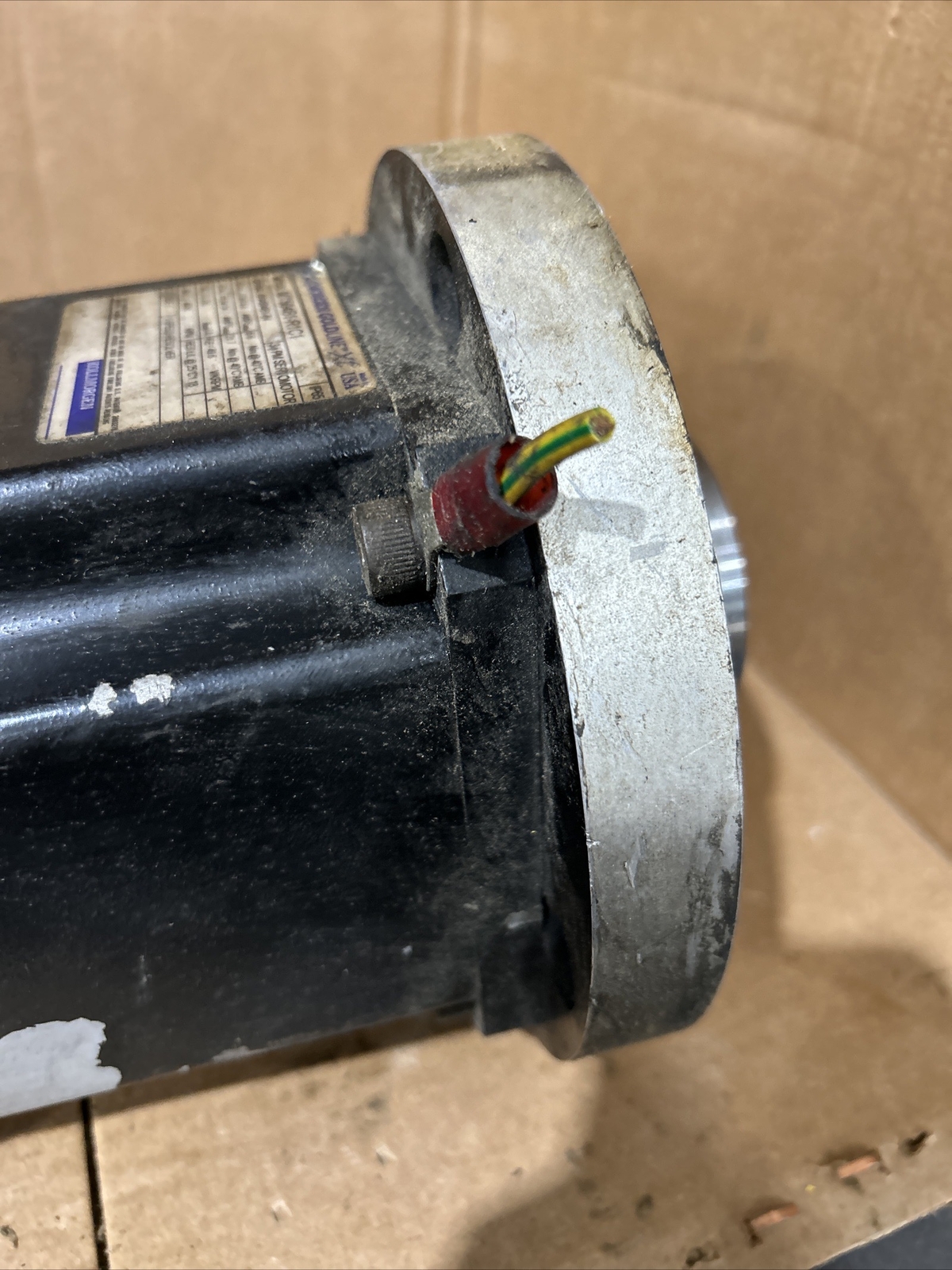 KOLLMORGEN GOLDLINE XT MT504B1-R1C1 SERVOMOTOR IP65, 230 V, 4000 RPM (WP2)