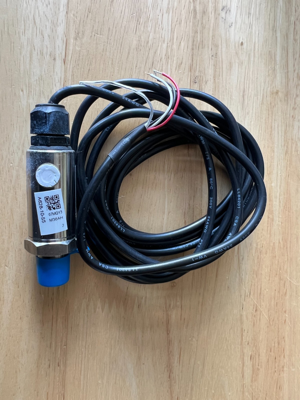 Dwyer 628-10-GH-P1-E1-S5 Industrial Pressure Transmitter 0-100 psi, 0-10VDC Out