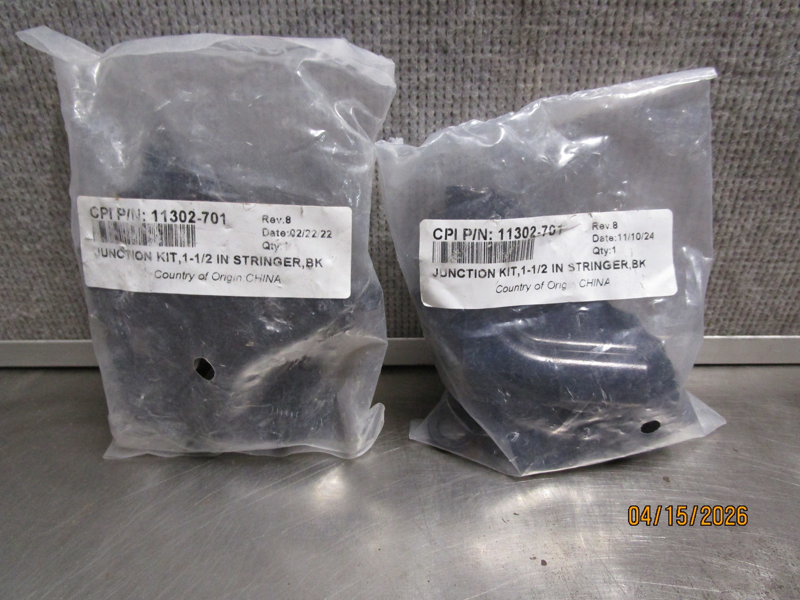 2 Chatsworth Products 11302-701 Junction Kit 1-1/2″ Stringer Black New