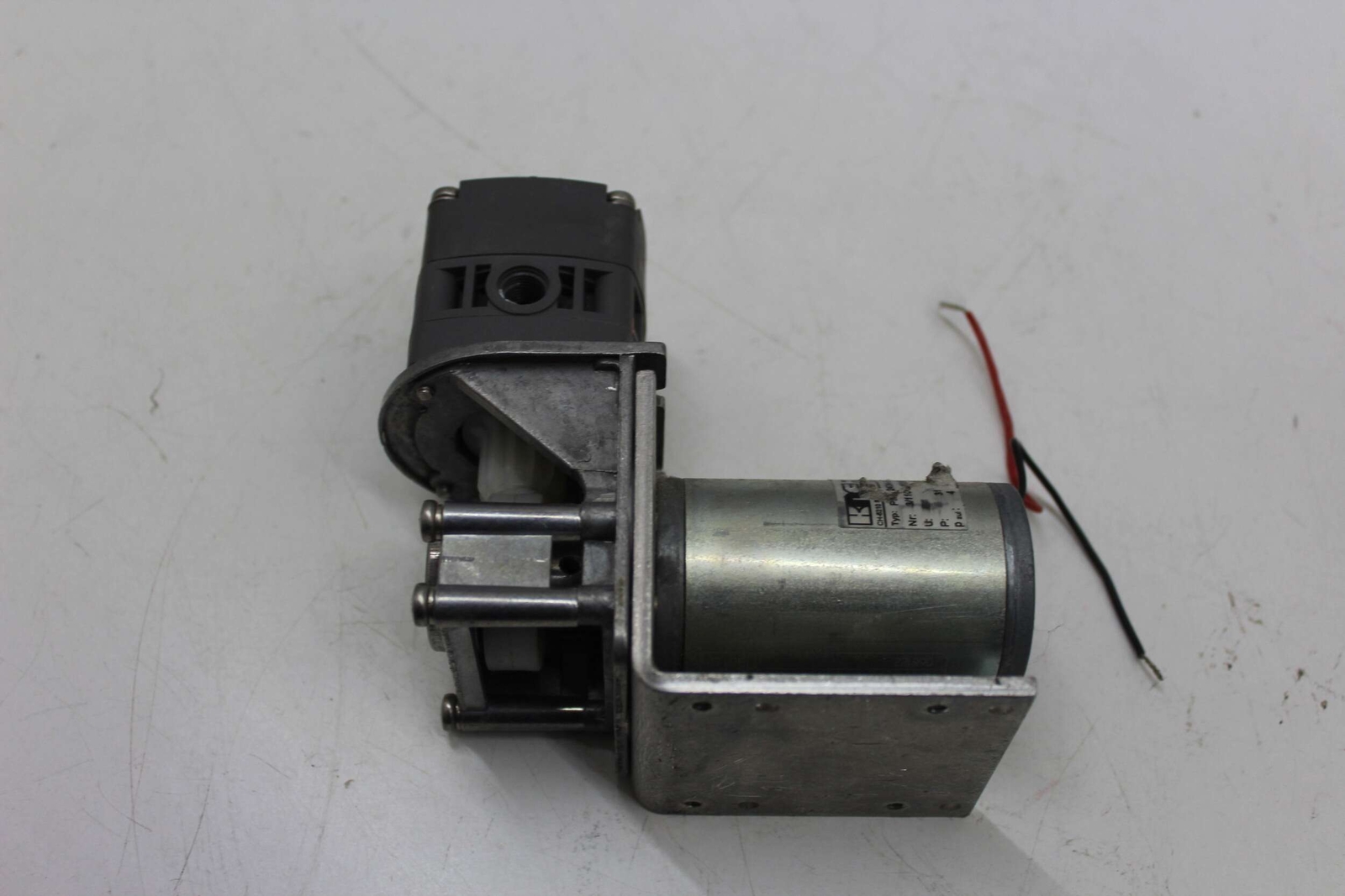 KNF FLODOS PML 2434-ND 1.100 Diaphragm Pump