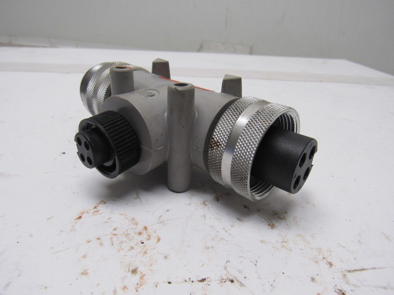 BradPower TC40140-200 Woodhead Quick Change Tee Connector