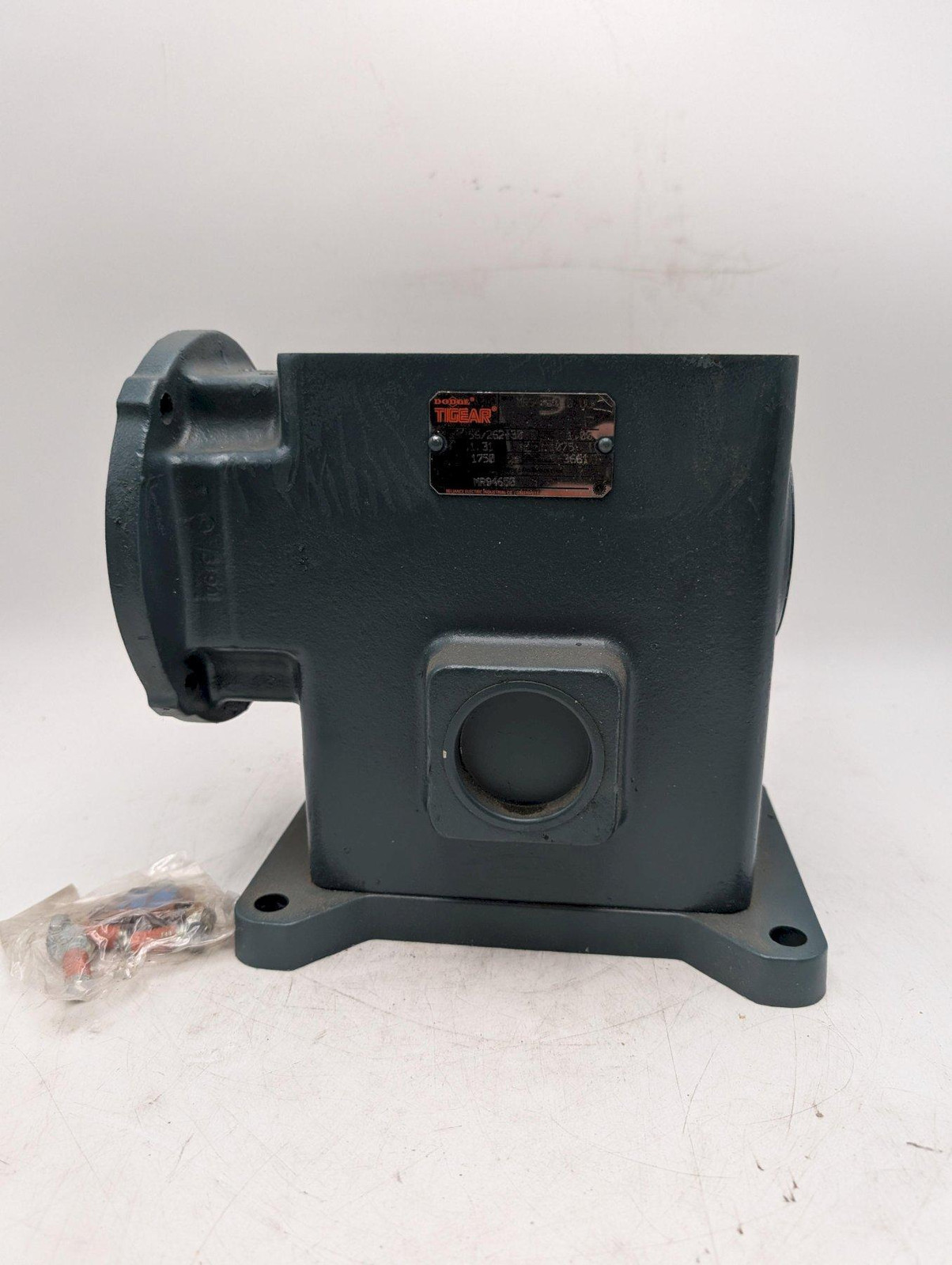 Dodge Tigear Gear Reducer MR94650 30:1 Ratio 1.31 HP Input 1,075 in-lb Torque