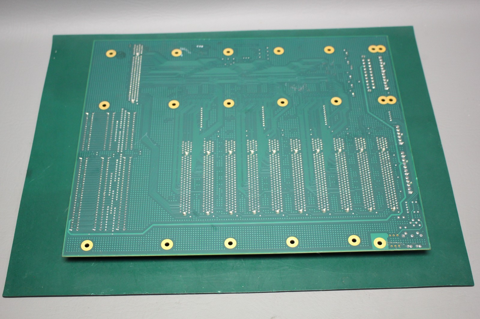 TRENTON MOTHERBOARD BACKPLANE 92-005937-XXX