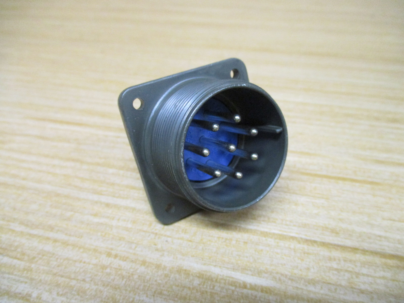 Amphenol 97-3102A22-23P Circular Connector 973102A2223P