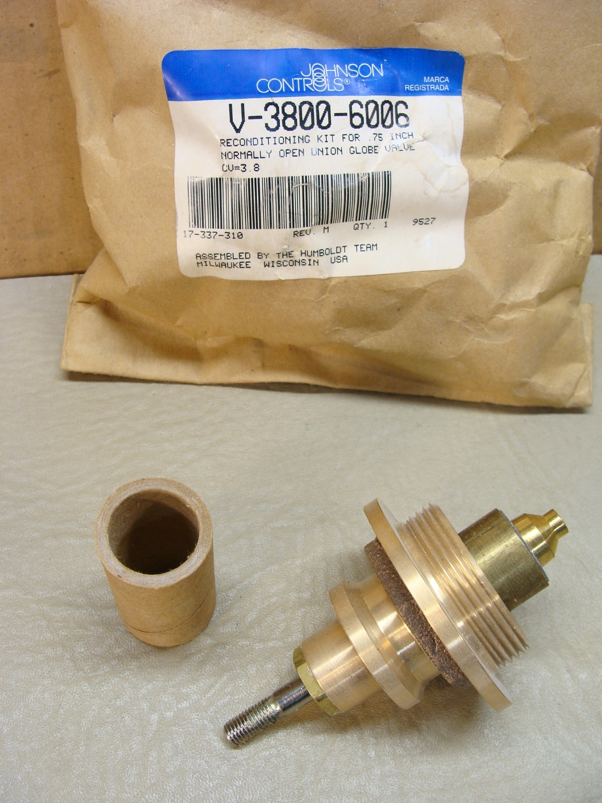 NEW Johnson Controls V-3800-6006 union globe valve insert only