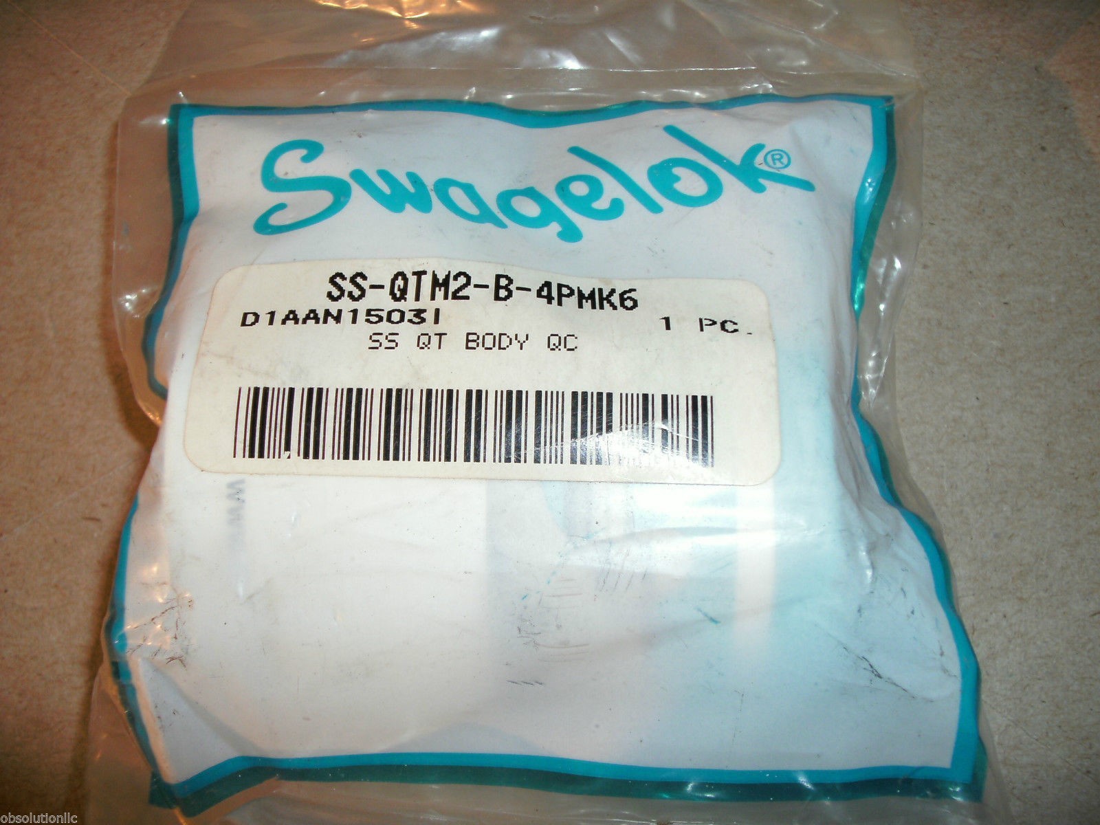 SWAGELOK SS Quick-Connect Body 1/4″ MNPT WHITE KEY 6 SS-QTM2-B-4PMK6
