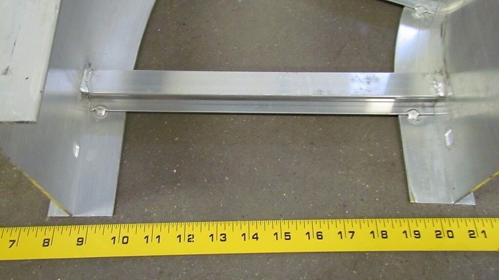 Cooper B-Line Ladder Cable Tray 6A-12-30HB12 Horiz Bend 30deg 12″radi Aluminum