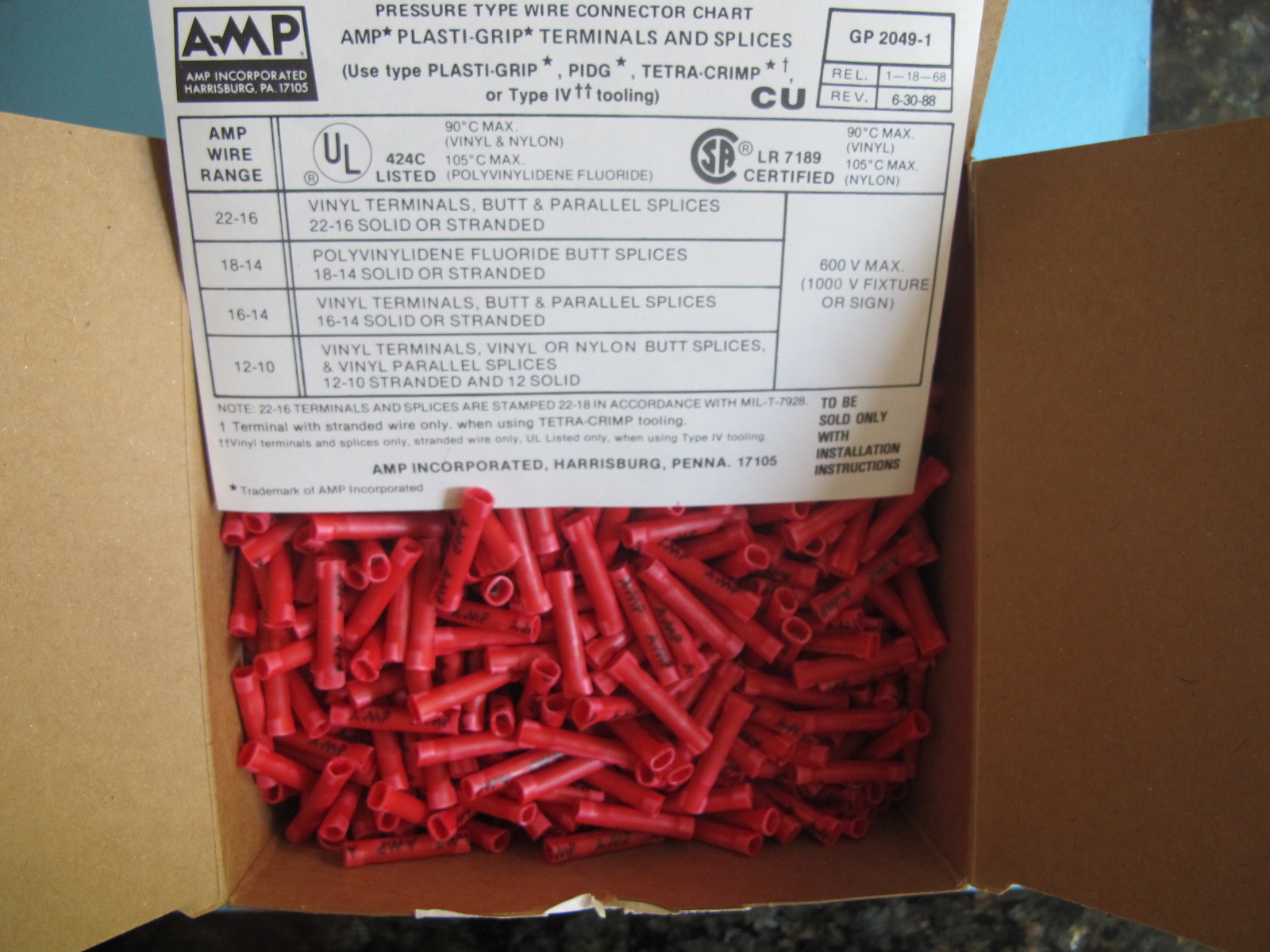 8OZ AMP Plasti-Grip Insulated ELECTRICAL TERMINALS Connectors 34203 8 OUNCES BAG