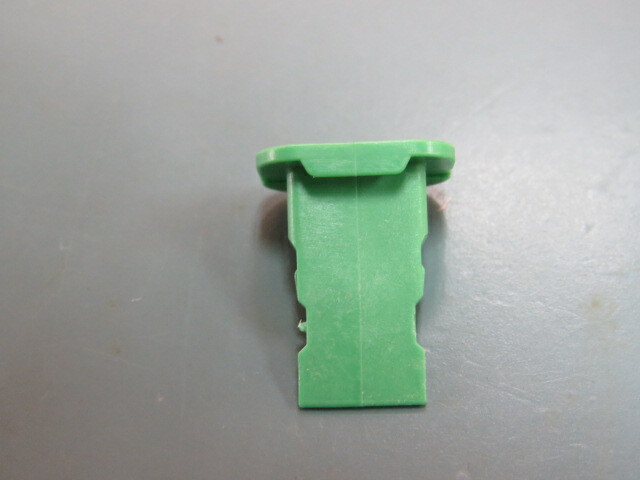 DEUTSC W2S-P012 Qty of 224 per Lot WEDGELOCK FOR DT 2-SOCKET