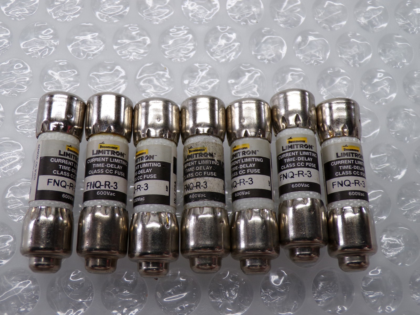 BUSSMANN FNQ-R-3 FUSE LOT OF 7 NSNP